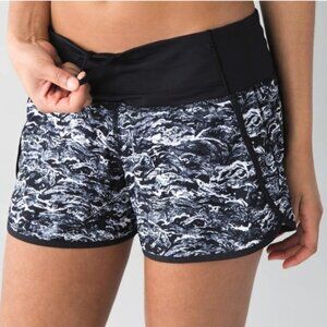 Lululemon Run Speed Short Size 6